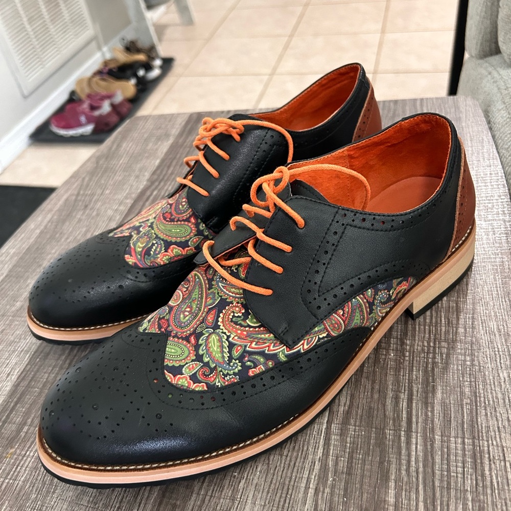 Mens custom made Oxford Blue Paisley size 11
